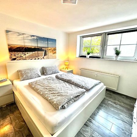 Modernes Apartment Mit Terrasse Und Highspeed Internet Zwischen Aalen Und Schwaebisch Gmuend Goggingen 외부 사진